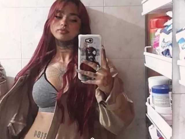Fotografija profila sexy-redgirl