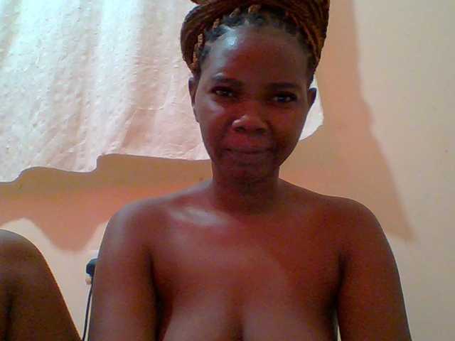 Emitiranje snimki zaslona Sexyebonygal