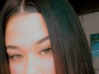 Erotski video chat shayna-rain