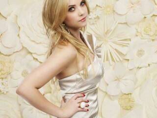 Erotski video chat SheilaRed