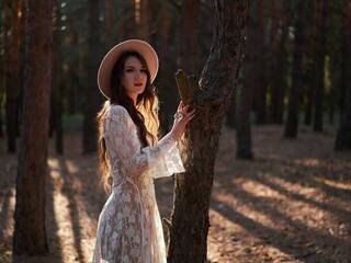 Erotski video chat ShineShyness