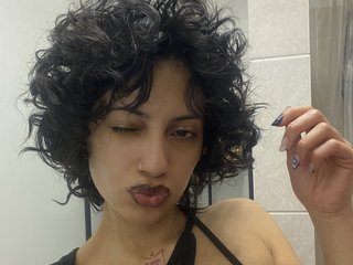Erotski video chat Shyypussyxx