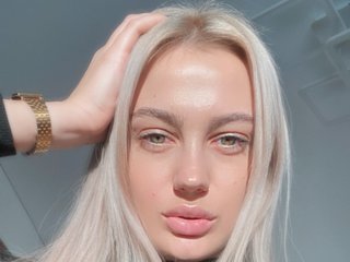 Erotski video chat SimaMonti