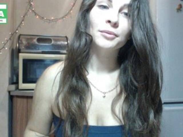 Emitiranje snimki zaslona SindyBabyDoll