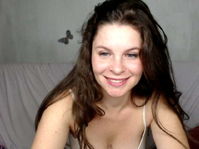 Emitiranje snimki zaslona SindyBabyDoll