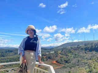 Erotski video chat SKINNY-SINGLE