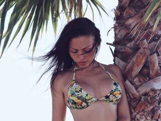 Erotski video chat CreaMBabyy