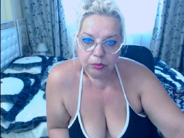 Fotografije SonyaHotMilf #BLONDE#MATURE#FEET##PUSSY#ASS#MAKE ME HAPPY WITH YOUR TIPS!!