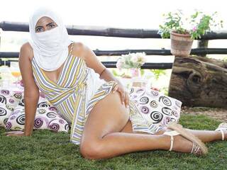 Erotski video chat Souzan-halabi