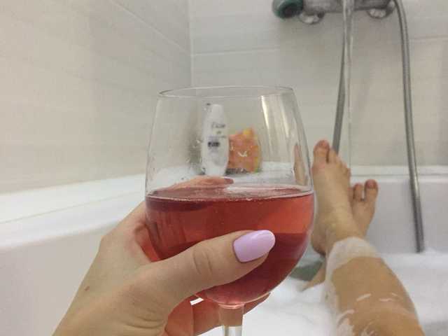 Erotski video chat Nastushka