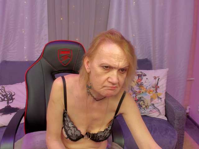 Emitiranje snimki zaslona SqurtyLally69