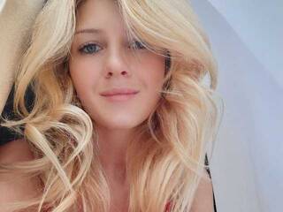 Erotski video chat StaciaGreeg