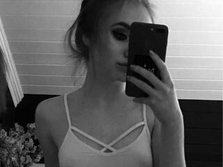 Erotski video chat SusanLyn