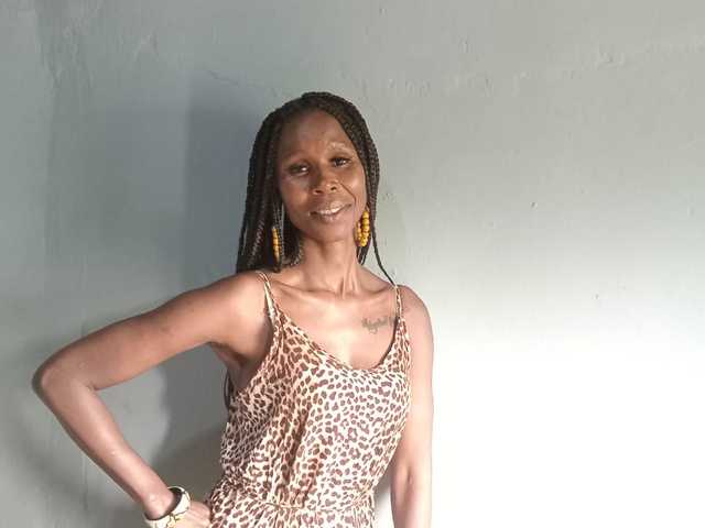 Fotografija profila SuUGABABE