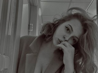Erotski video chat CandyMery