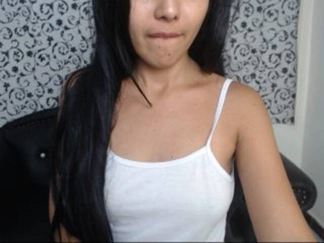 Emitiranje snimki zaslona Sweethotbitch