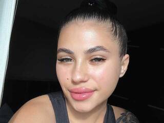 Erotski video chat SweetLya09