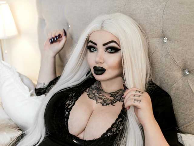 Erotski video chat SavageQueen