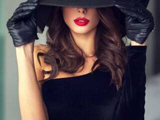 Erotski video chat TattyAnal