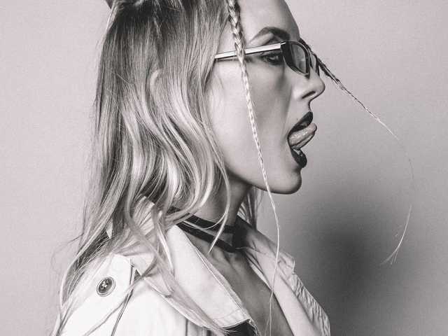 Fotografija profila technobabe