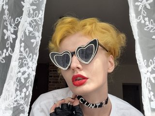 Erotski video chat ThaliaWhisper