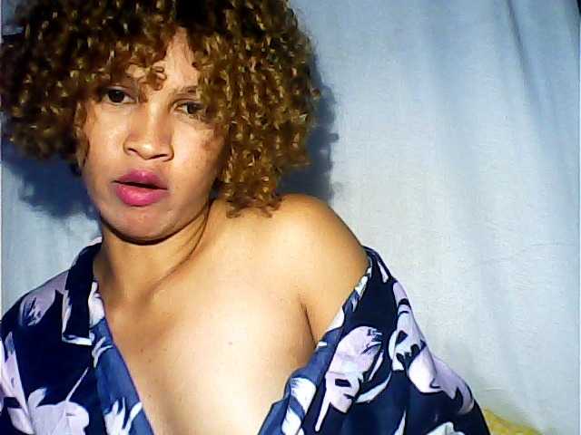 Fotografije TIFFANIW 10 boobs15 ass20 pussy30 naked60 fuck ass35 for see your cam