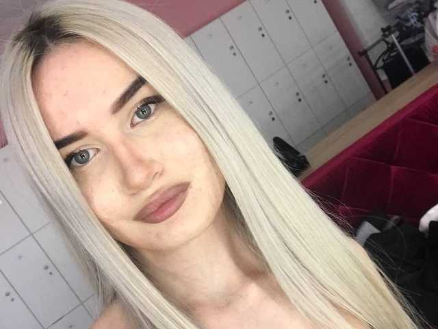 Fotografija profila Tina-Shy