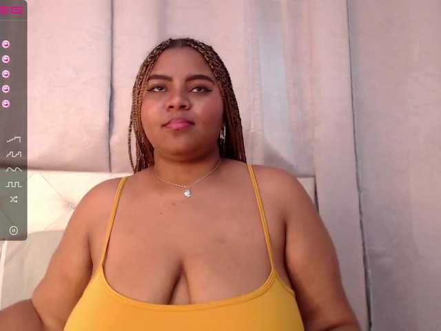 Fotografije TINAJACKSON Hi guys, help me scream and squirt! Instant #squirt level 4 or 5!! Squirt at @goal #ebony #18 #squirt #anal #cum #deepthroat #bigass #facesquirt #bigpussy #russian