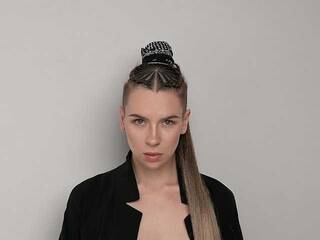 Erotski video chat TinaLizz