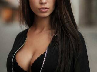 Erotski video chat Tiny-Pole