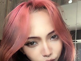 Erotski video chat TinyIvanka