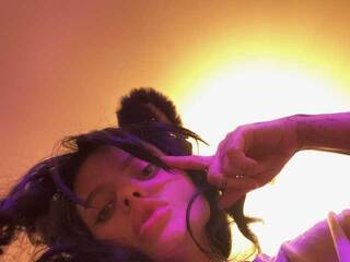 Erotski video chat ToriNori