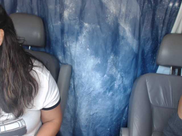 Fotografije TwoLoveBirds In the Truck, suck driver in private or now 500tk, flash tits 100tk, flash hairy pussy 300tk , flash tits with window down 150tk