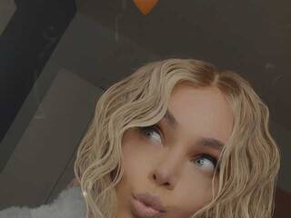 Erotski video chat TyraKadney