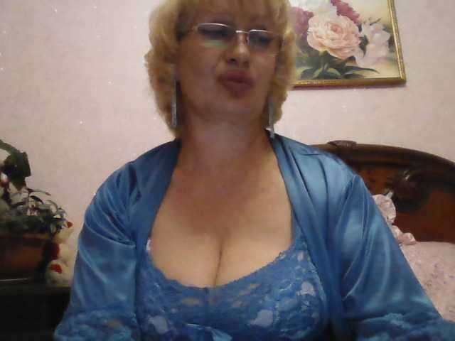 Fotografije _mamasita_ Greetings, my dears: * Welcome im my room. I will be glad to your attention and gifts :)