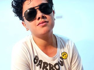 Erotski video chat ValentinaRamirez