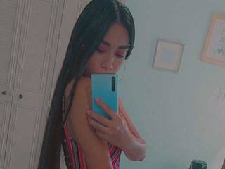 Erotski video chat ValerieWhite