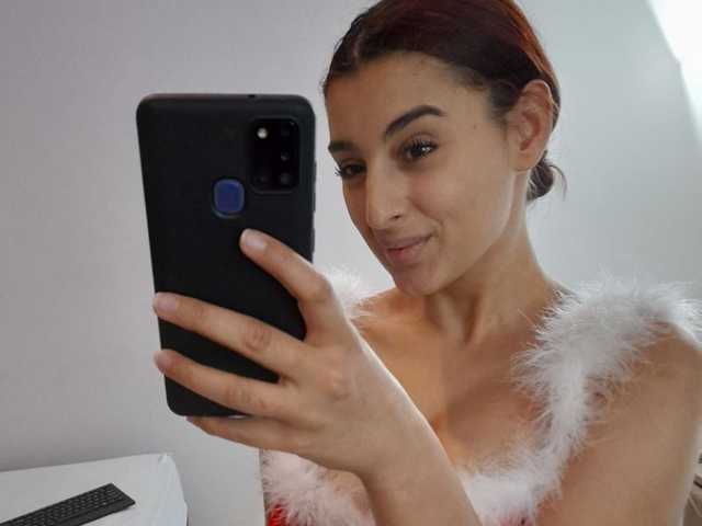Fotografija profila -VALERIIAA-