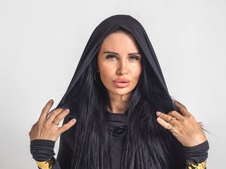 Erotski video chat VampIrina11