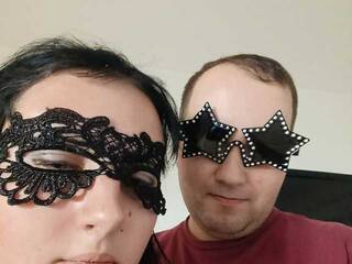 Erotski video chat VeronaCouple