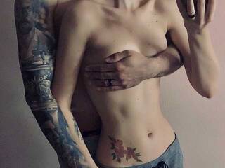 Erotski video chat VickyLeaks