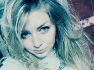 Erotski video chat virgingirl1