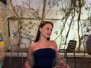 Erotski video chat VivienneLove