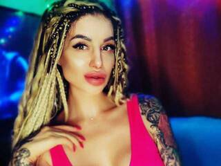 Erotski video chat wild-amazon