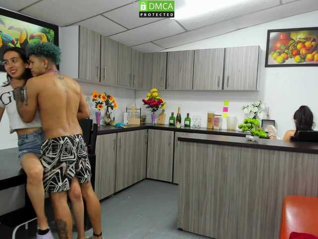 Emitiranje snimki zaslona xsexysgirlsx