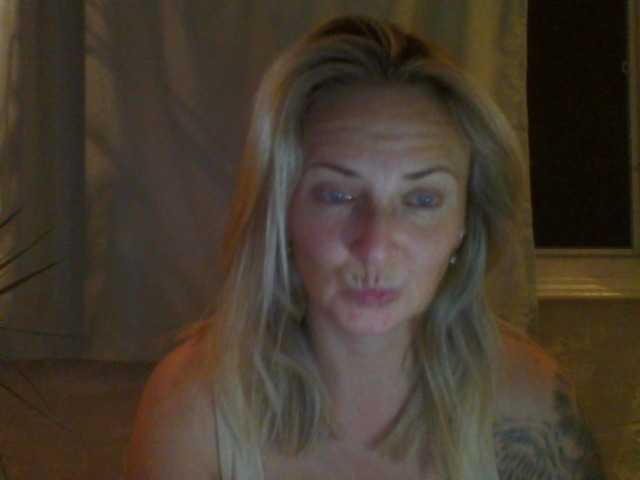 Emitiranje snimki zaslona XswetaX