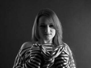 Erotski video chat xtendergirl