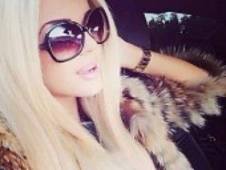 Erotski video chat xxmonikaxx