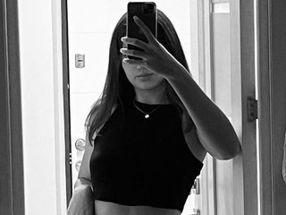 Erotski video chat KristinaMedow