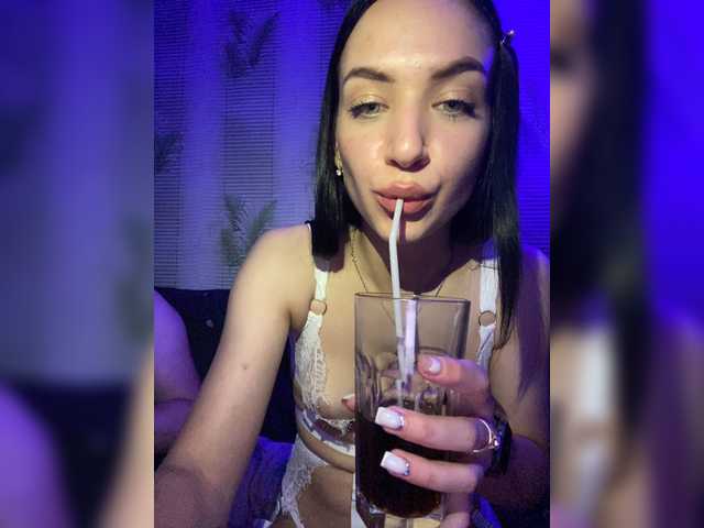 Emitiranje snimki zaslona YourLovessz